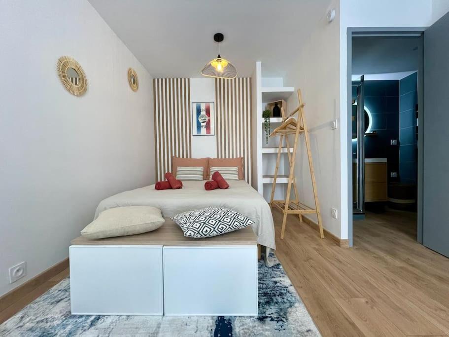 Le Repaire Blterrois Apartment เบซิเยร์ ภายนอก รูปภาพ