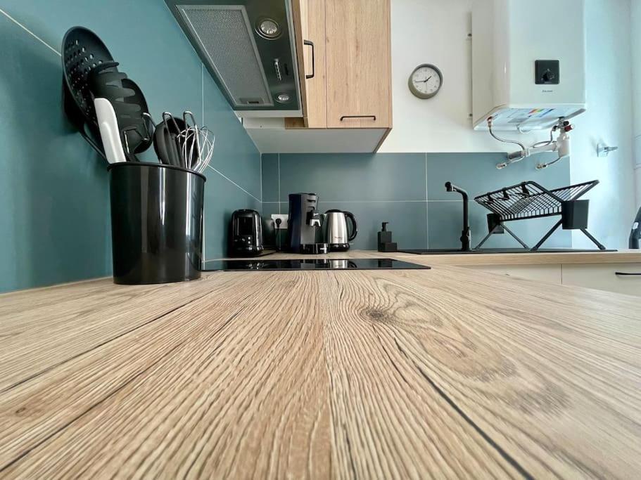 Le Repaire Blterrois Apartment เบซิเยร์ ภายนอก รูปภาพ